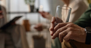 20 Tips to Cut Back on Alcohol