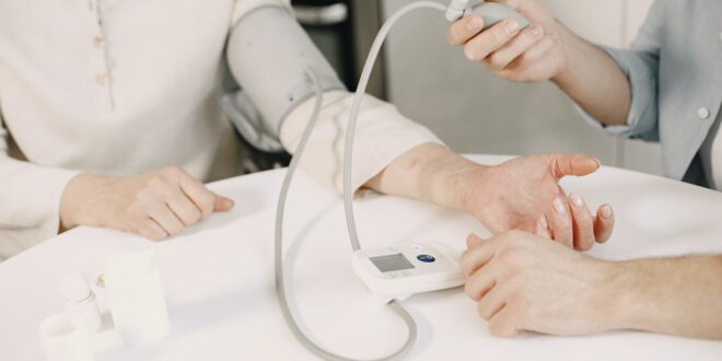 7 Tips to Reduce Blood Pressure