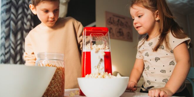 Affordable Snacks for the Grandies