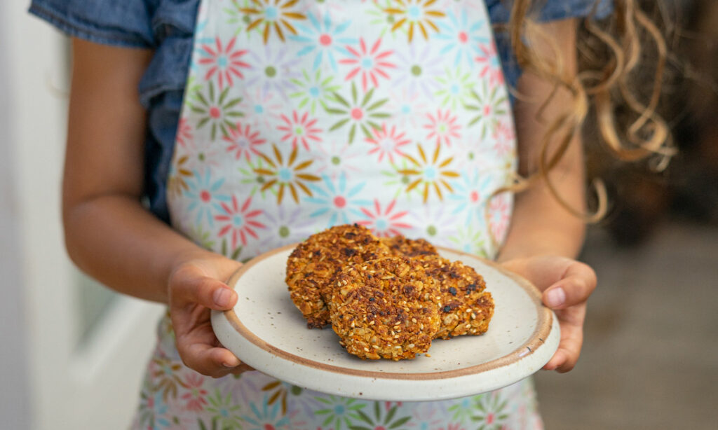 Carrot oat cookies