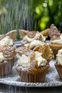 Chai spiced fairy cakes with toffee drizzle