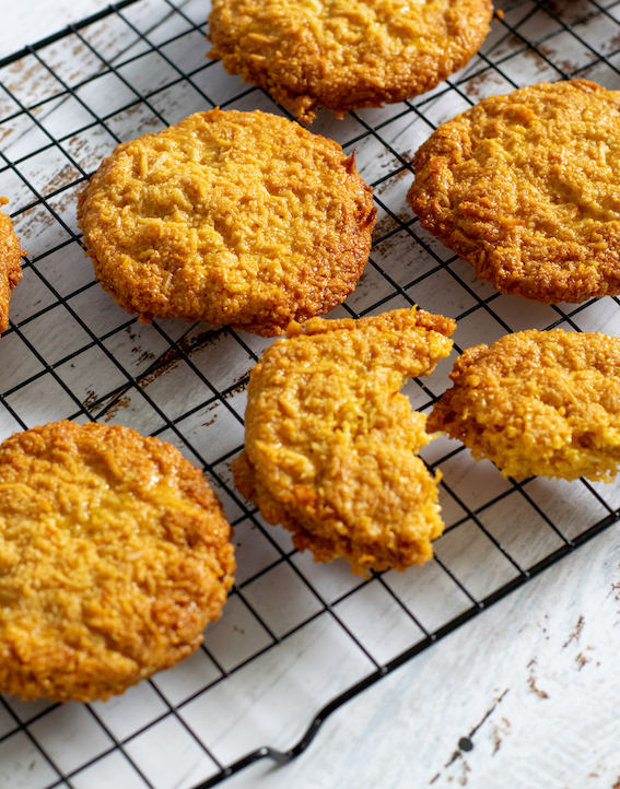 Chewy ANZAC Cookies - GrownUps New Zealand
