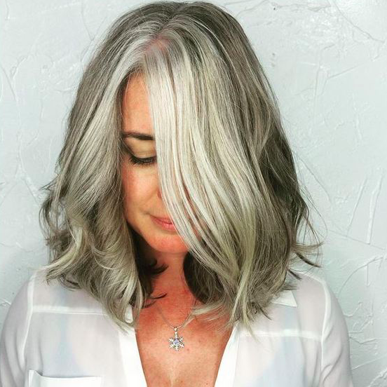 A thousand shades of grey: 5 ways to rock silver hued hair - GrownUps New  Zealand