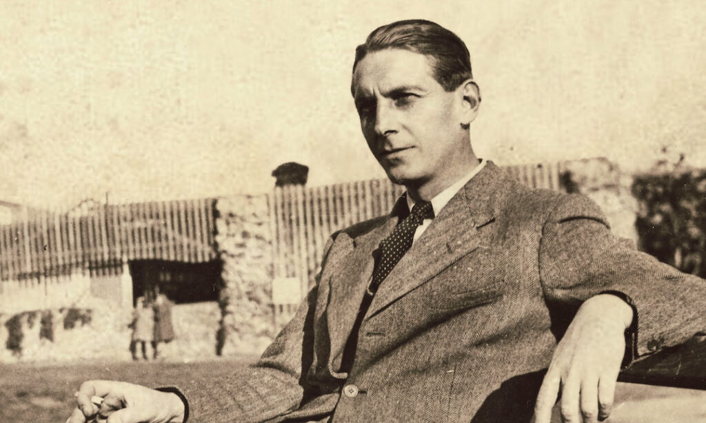 TUNIS-IS-MAD-TONIGHT