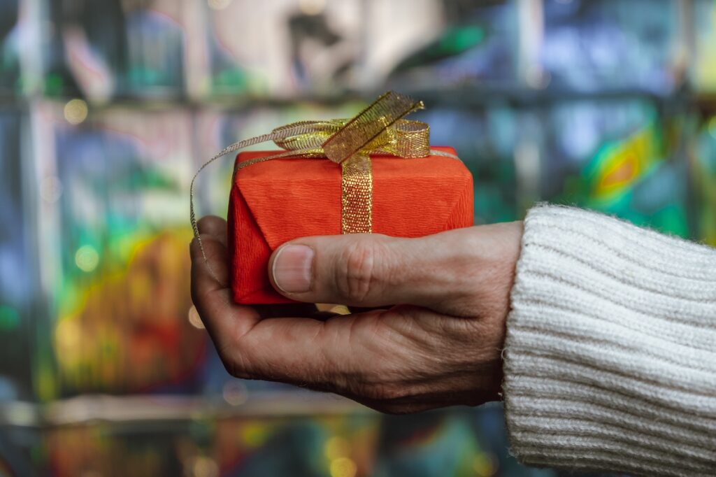 What to Ask Before Gifting Money to Family