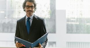 Why Many Seniors Avoid Financial Advice