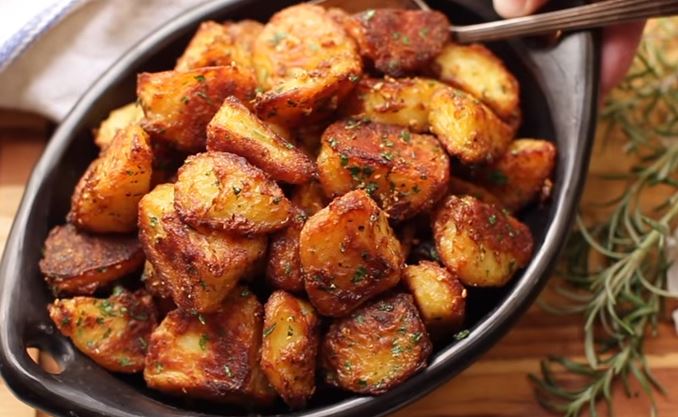Best roast potatoes tips